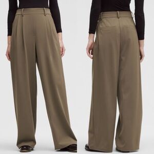 Lululemon Daydrift High-Rise Trousers in Nomad